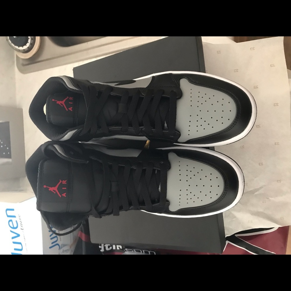 AIR FORCE JORDAN ONES BLACK AND GREY